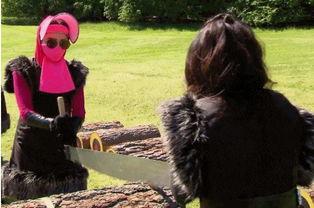 嘴对嘴吃饼干视频,嘴对嘴分享饼干的温馨时刻