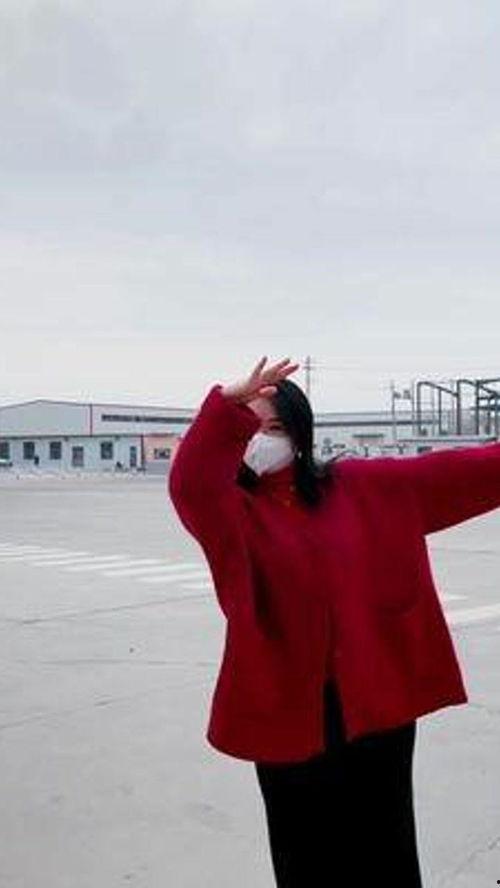 走路带风的视频,走路带风的独特风采